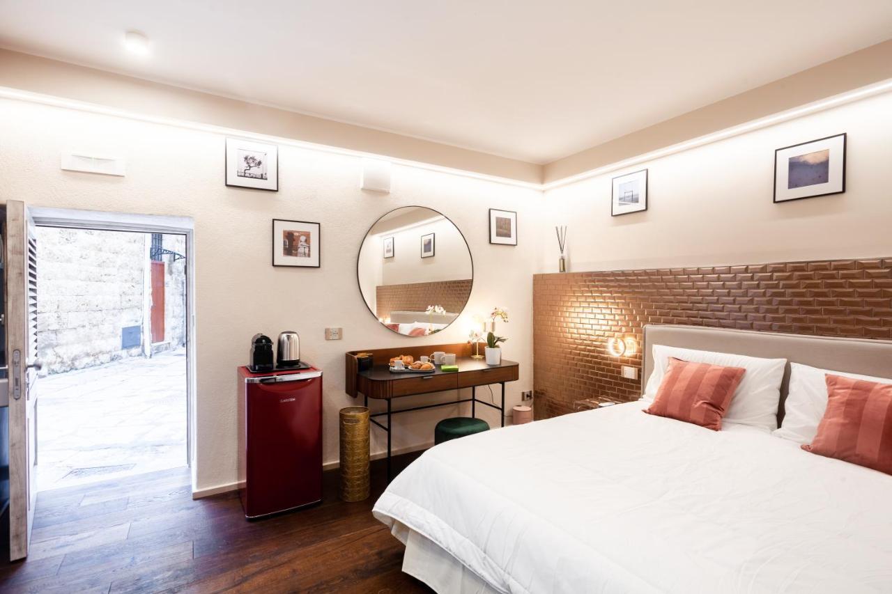 Tre36 - Smart & Design Room In The Old Center Bari Esterno foto