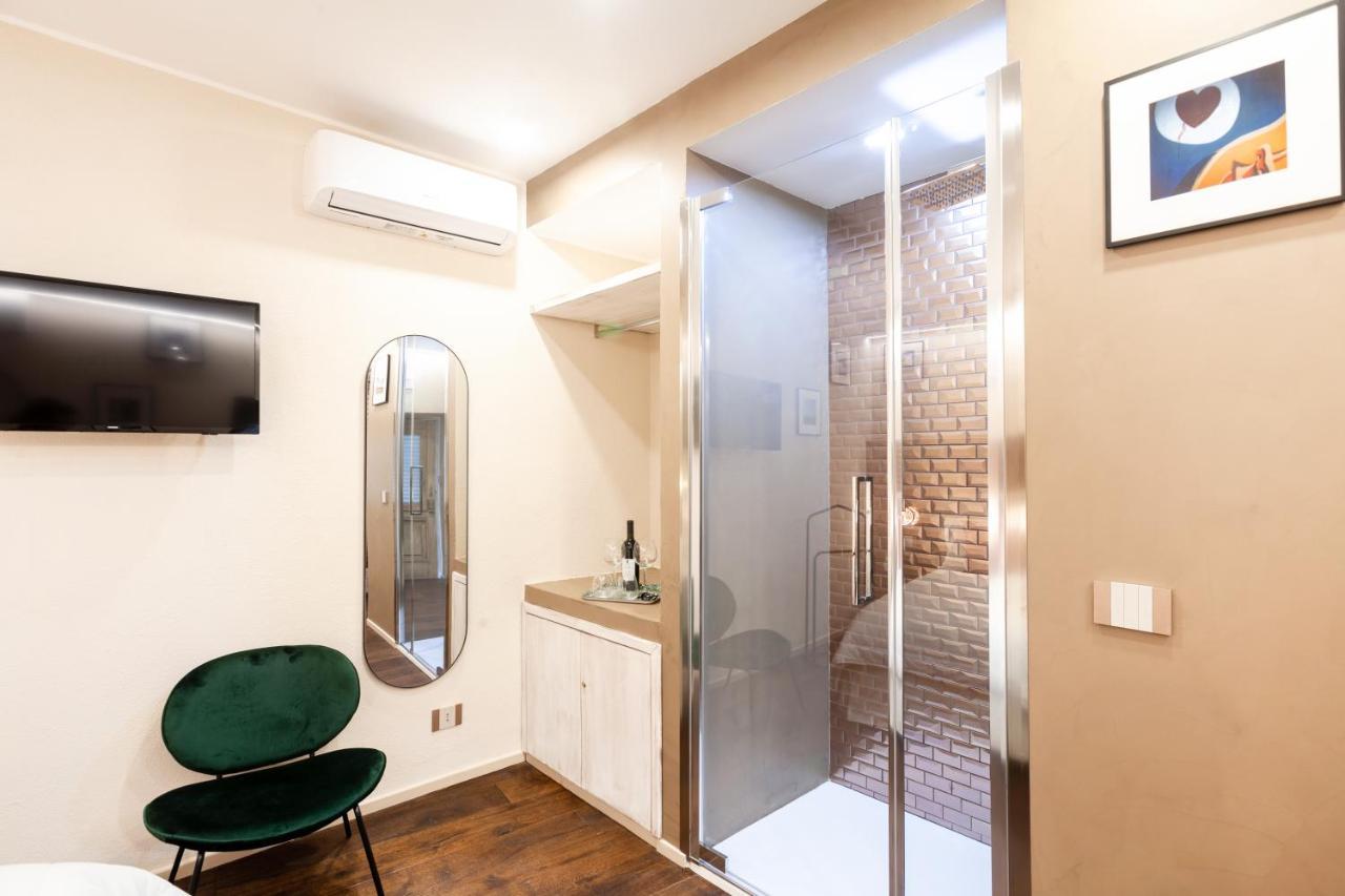 Tre36 - Smart & Design Room In The Old Center Bari Esterno foto